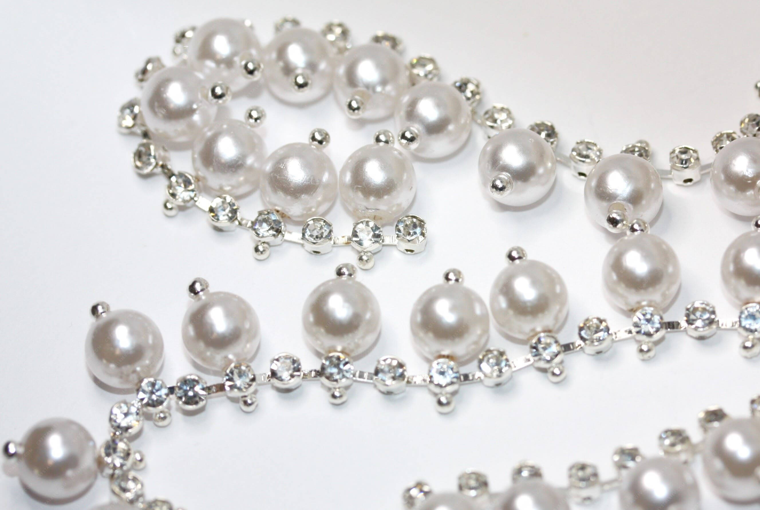 Стразовий ланцюг + Pearl Drops 6mm