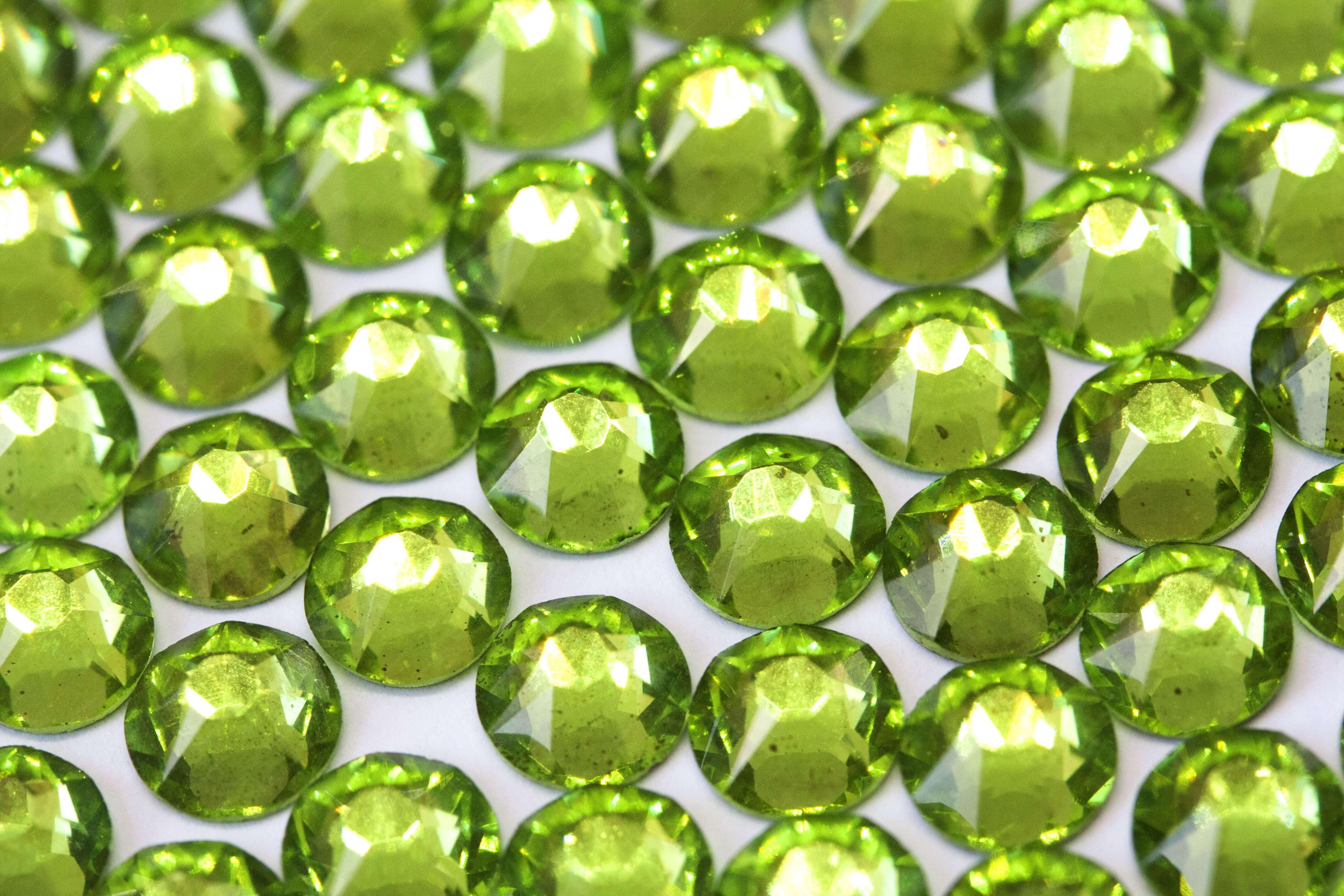 Crystalline Peridot* Xirius Rose 2088