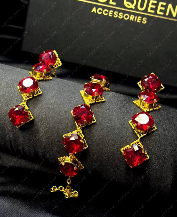 Прикраси для сцени ROMBUS